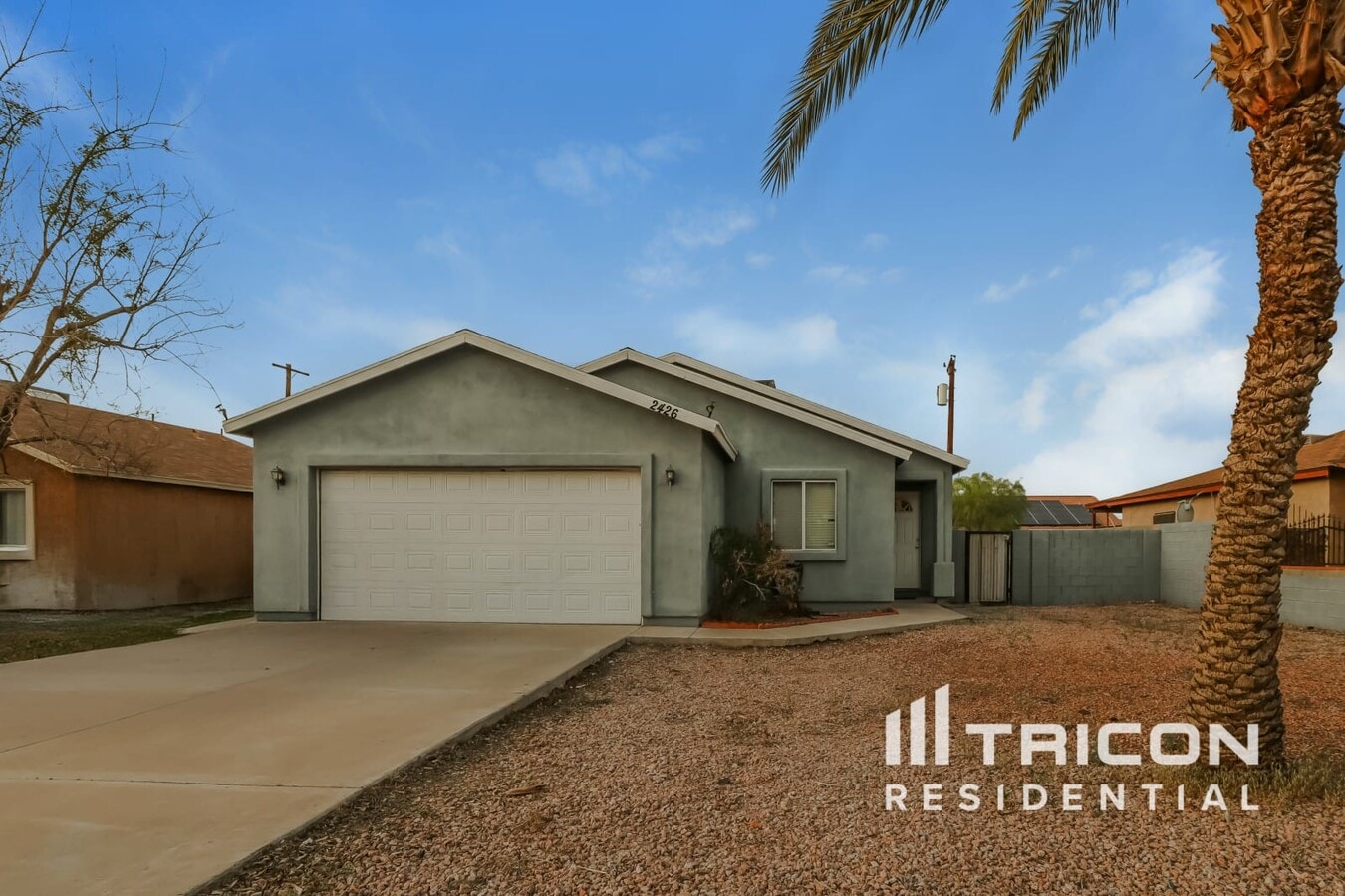 Photo - 2426 E Roeser Rd