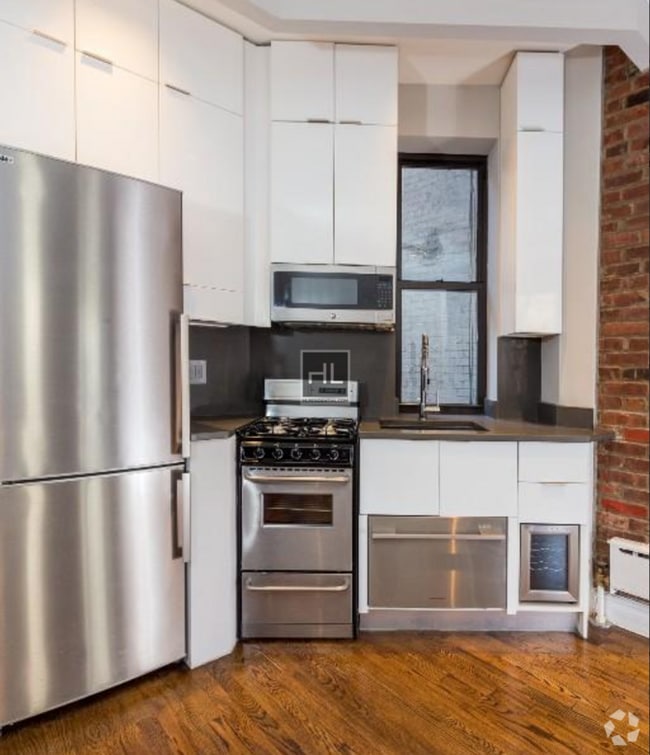 Building Photo - MOTT ST. Unit 20 Rental