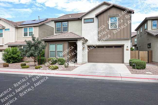 Photo - 640 W Winchester Dr