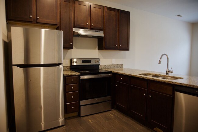 Photo - 4653 Fairfield Farm Rd Unit #6