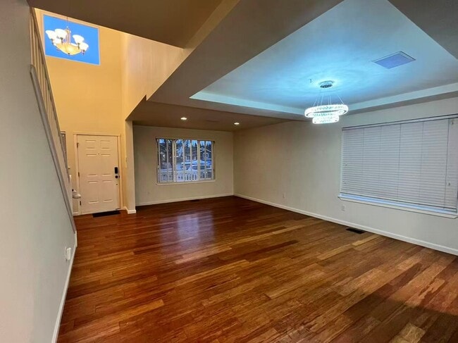 Photo - 6412 77th Dr NE