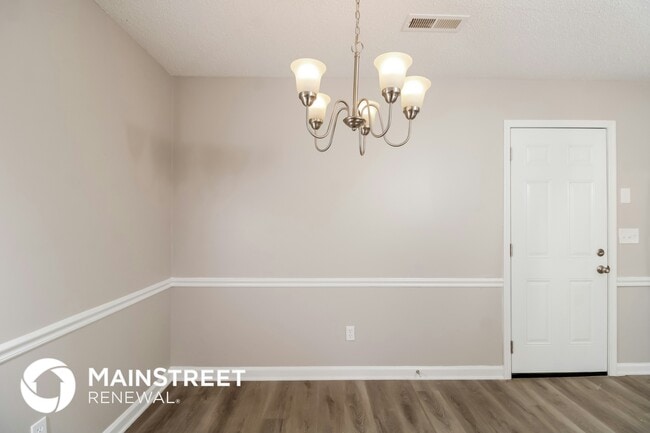 Photo - 110 S Twin Hill Rd