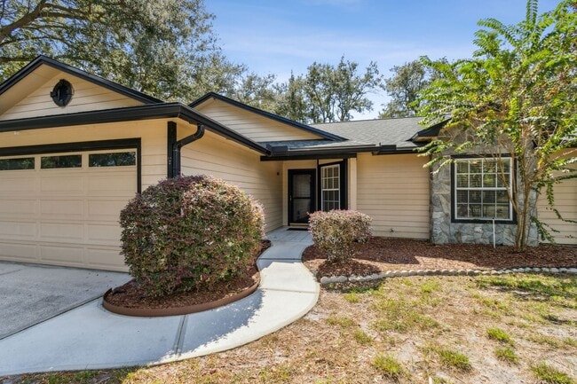 Photo - Charming 3BR/2BA Home on Amelia Island – C...