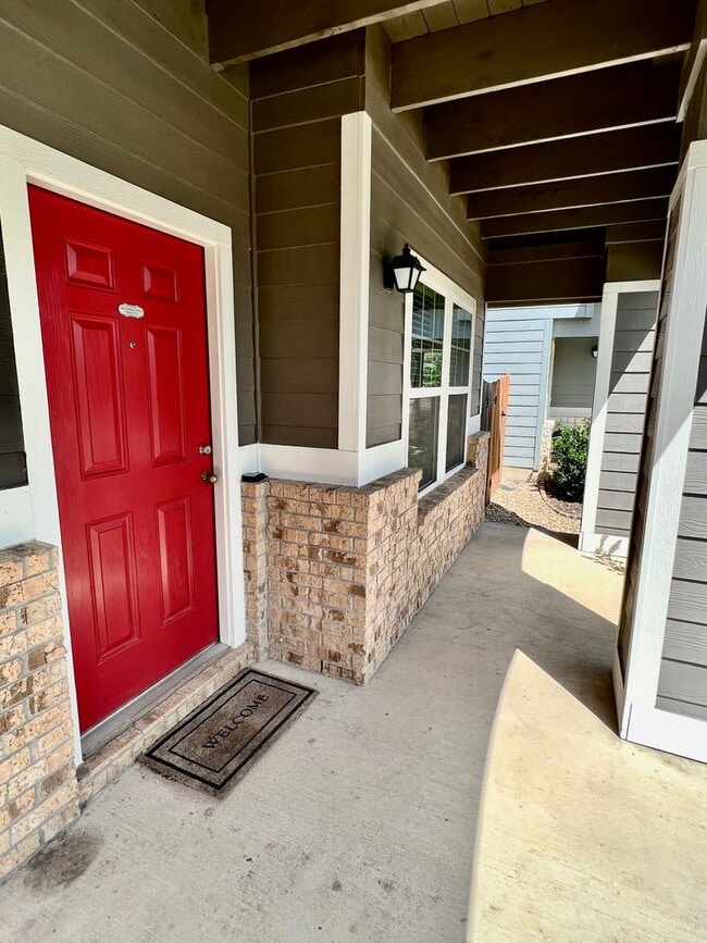 Photo - Charming 2 Story, 2 Bedroom, 2.5 Bathroom Home in Blanco Vista