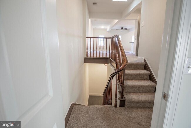 Photo - 30 W State St Unit B