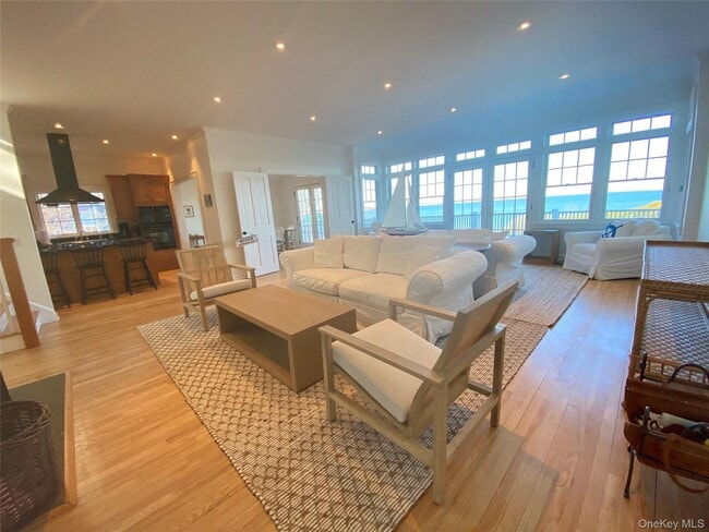 Photo - 4705 Nassau Point Rd