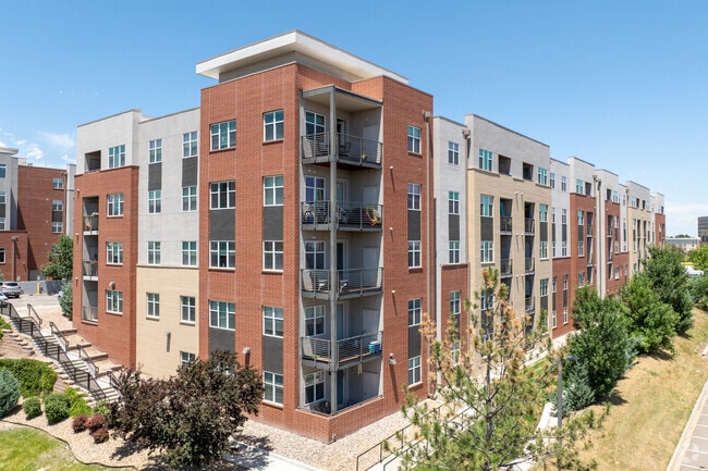 Building Photo - Elevation at County Line Station