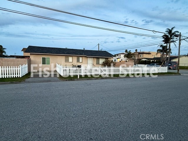 Building Photo - 379 N 3rd St