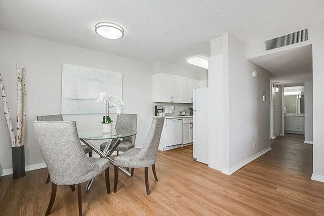 Photo - Victoria Place Apartments