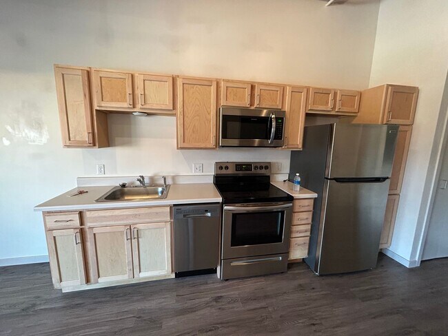 Photo - Studio Unit at Tiller+Main Unit 214