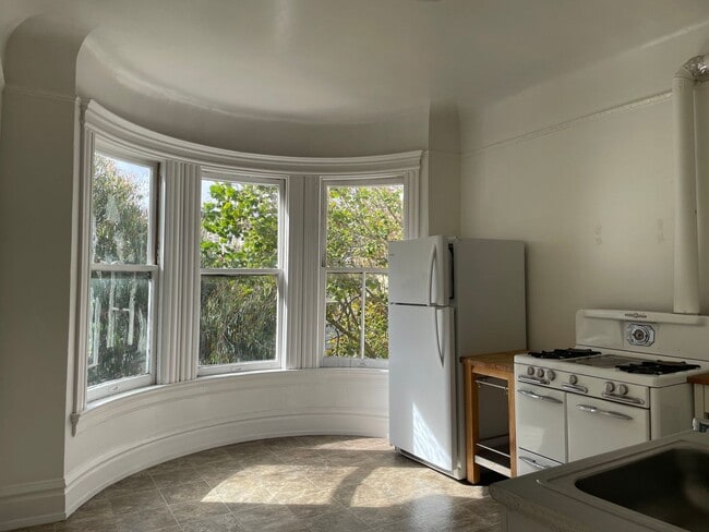 Photo - 1430-1434 Waller Street Unit 5
