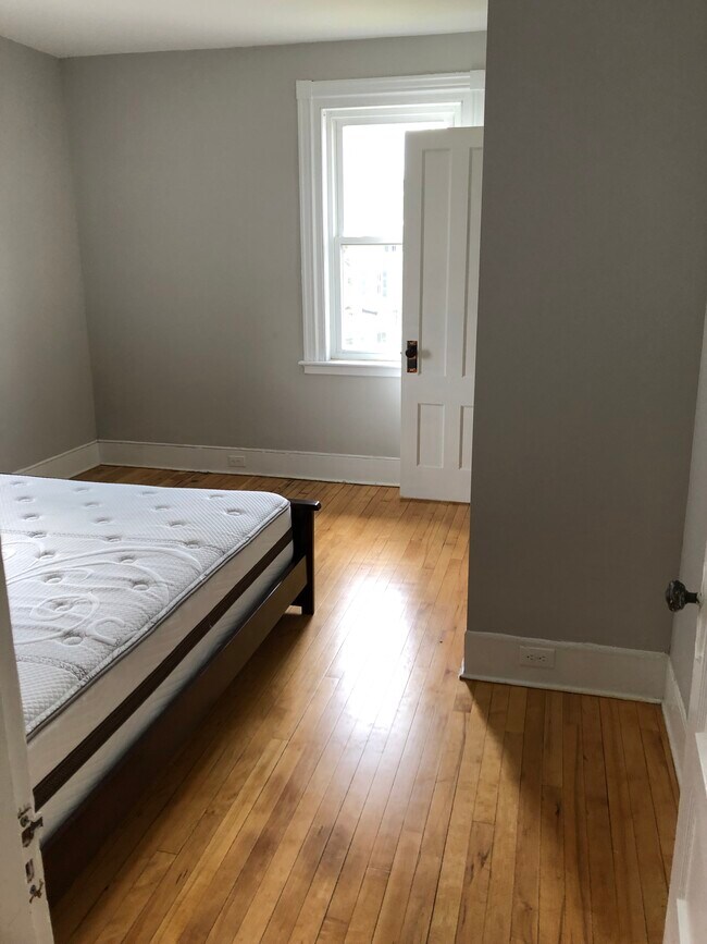 11 Beacon St Unit 204