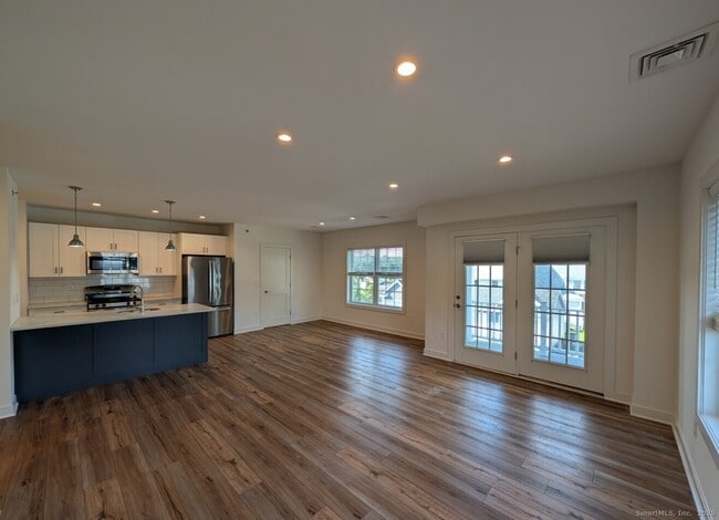 Photo - 138 Highland Ave Unit A4