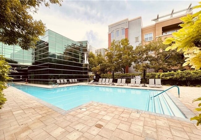 Photo - SPACIOUS BOTTOM FLOOR 2 BEDROOM IN THE GATED MANHATTAN CONDOS