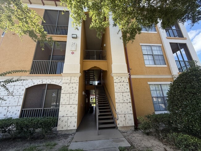 Photo - 6171 Metrowest Blvd