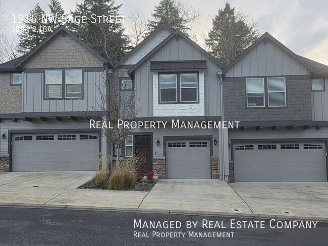 Building Photo - 1915 NW Sage St