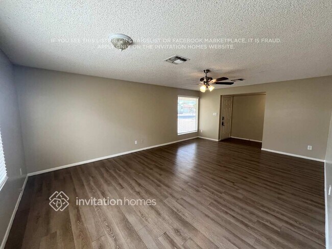 Photo - 5638 W Comet Ave