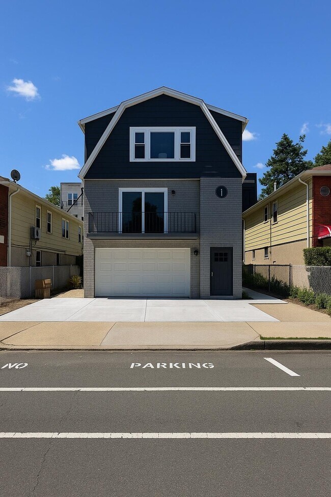 Photo - 253 Webster Ave Condo Unit 2