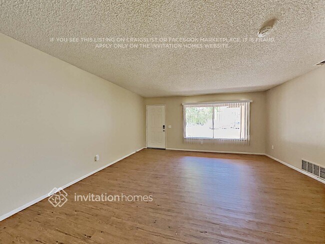 Photo - 271 Glenmont Ct