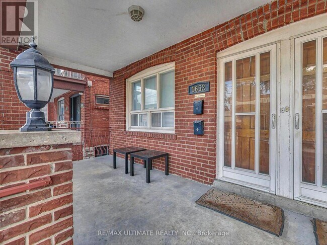 Photo - 1652 Dufferin St Unit Main