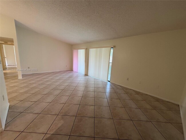 Photo - 20760 NE 4th Ct Condo Unit 202