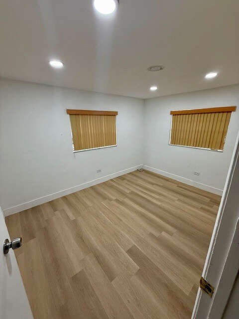 Photo - 739 NW 51st St