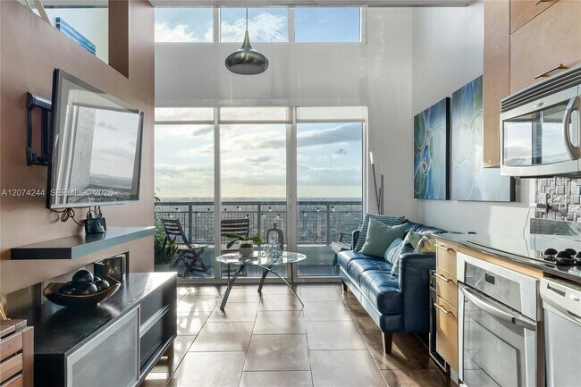 Photo - 60 SW 13th St Unit 3211