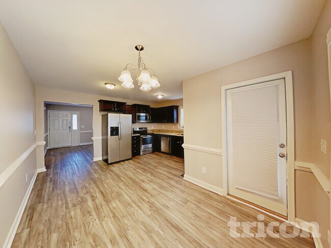 Photo - 139 Parkers Pointe Dr
