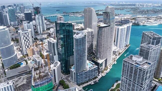 Photo - 200 Biscayne Blvd Way Unidad 3311