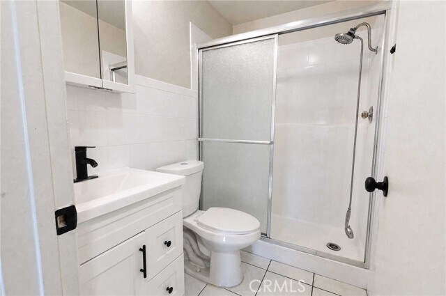 700 W 3rd St Unit B206