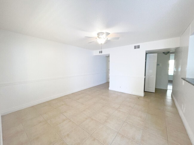 Photo - 815 Boynton Beach Blvd Unit 4-102