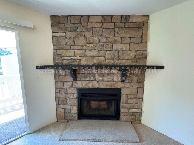 Photo - 8335 E Fairmount Dr Unidad 8206