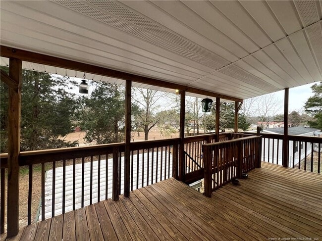 Building Photo - 2472 John Hall Rd