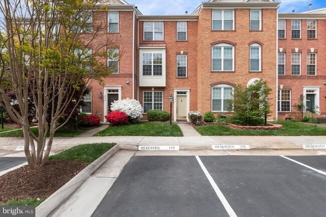 Photo - 2372 Woodland Pond Ln