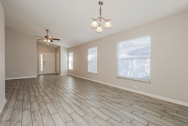 Photo - 6609 Northhaven Ct