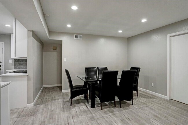 Photo - 12633 Memorial Dr