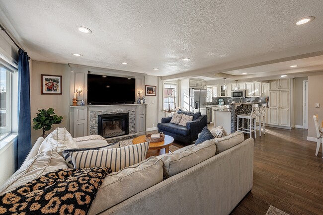 Photo - 7211 Bryant St