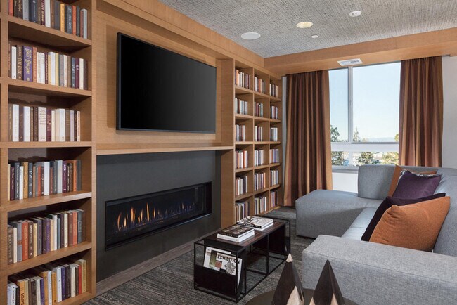 Photo - The Standard (CA)