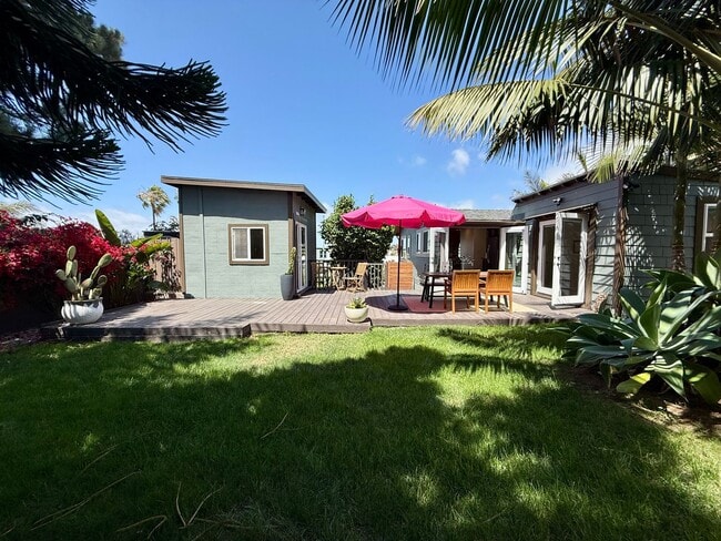 Photo - Gorgeous Fully Furnished Ocean Beach Retreat + FLEXIBLE STAY
