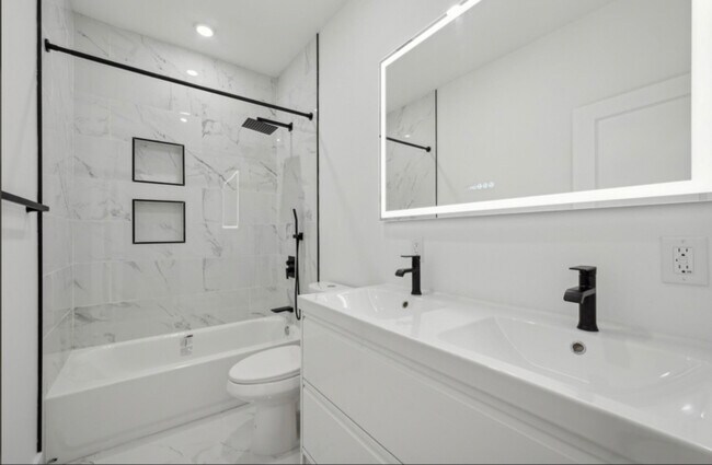 Photo - 1636 N 26th St Unit 3