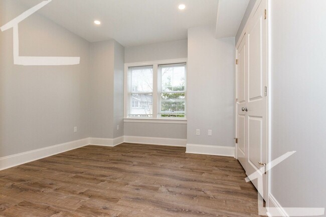 120 Kenrick St