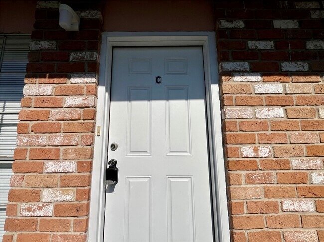 Photo - 1042 W Village Ct Unit C