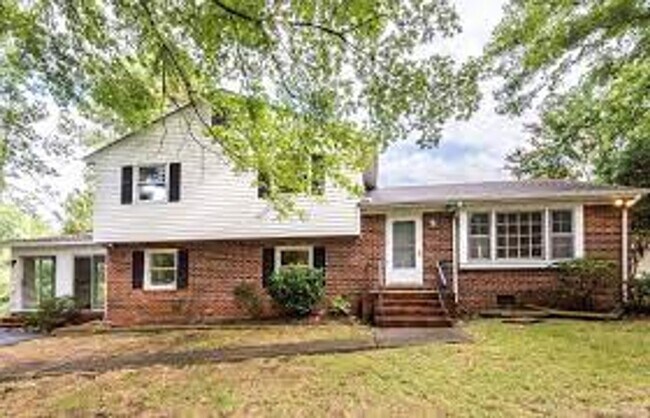 Spacious 3 Bedroom in Southside Richmond! - Spacious 3 Bedroom in Southside Richmond! House