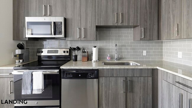 Photo - 101 S Center St Unidad 528