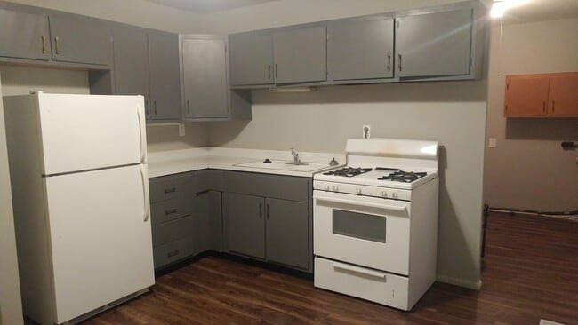 Photo - Beautiful single family ranch home located near the mall