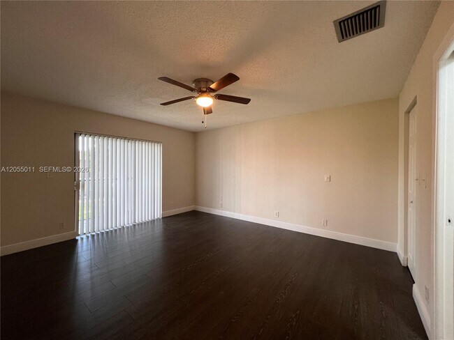 Photo - 2762 S University Dr