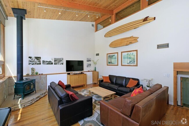Building Photo - 345 Neptune Ave Rental