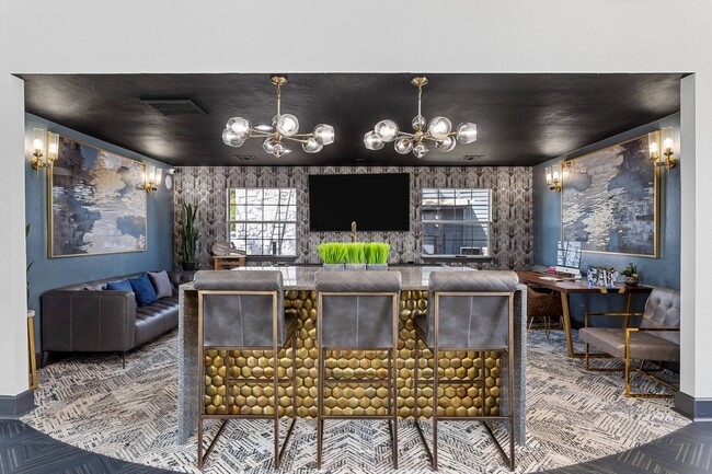 Clubhouse - Raindance