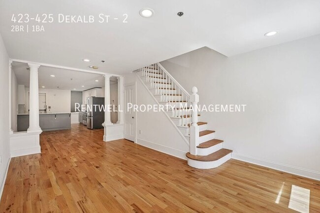 Photo - 423-425 Dekalb St-2 Unit 2