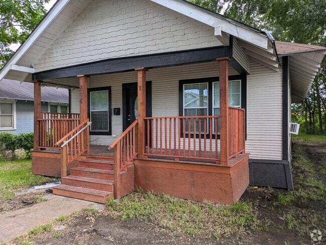 Building Photo - 614 Euclid St Rental